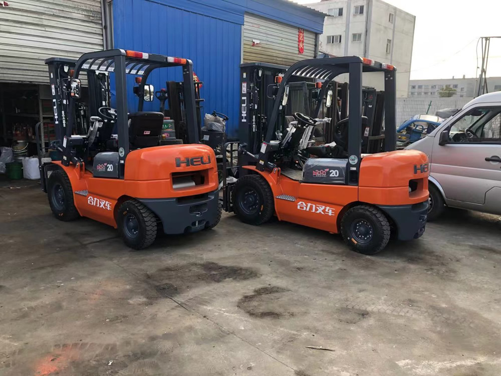 2021全年叉車(chē)銷(xiāo)量有望超110萬(wàn)臺(tái)，再創(chuàng)新高